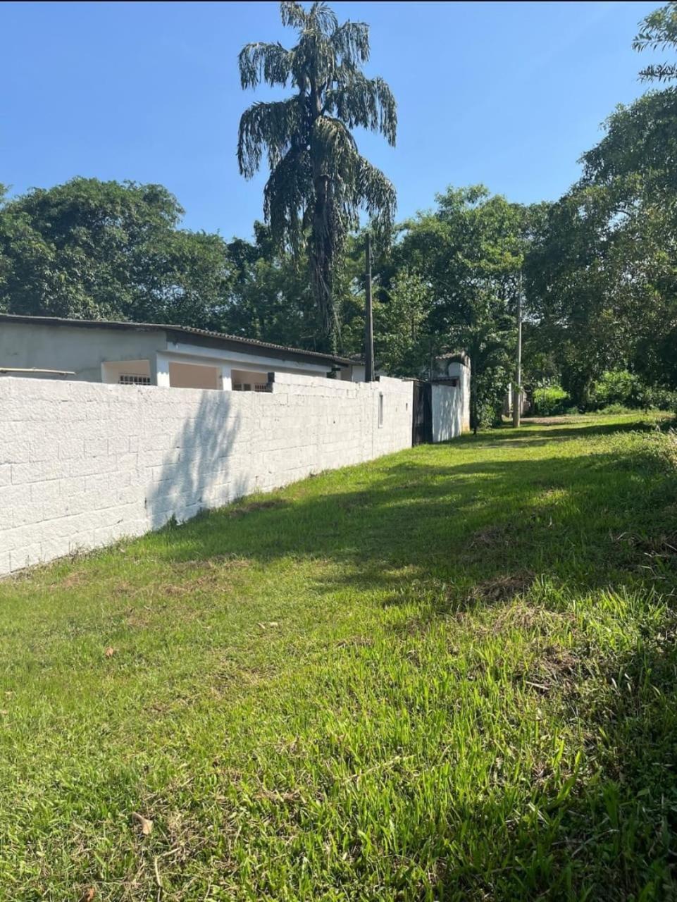 Chacara Completa Com Piscina ,2 Quartos, 20 Pessoas Itariri Exterior photo