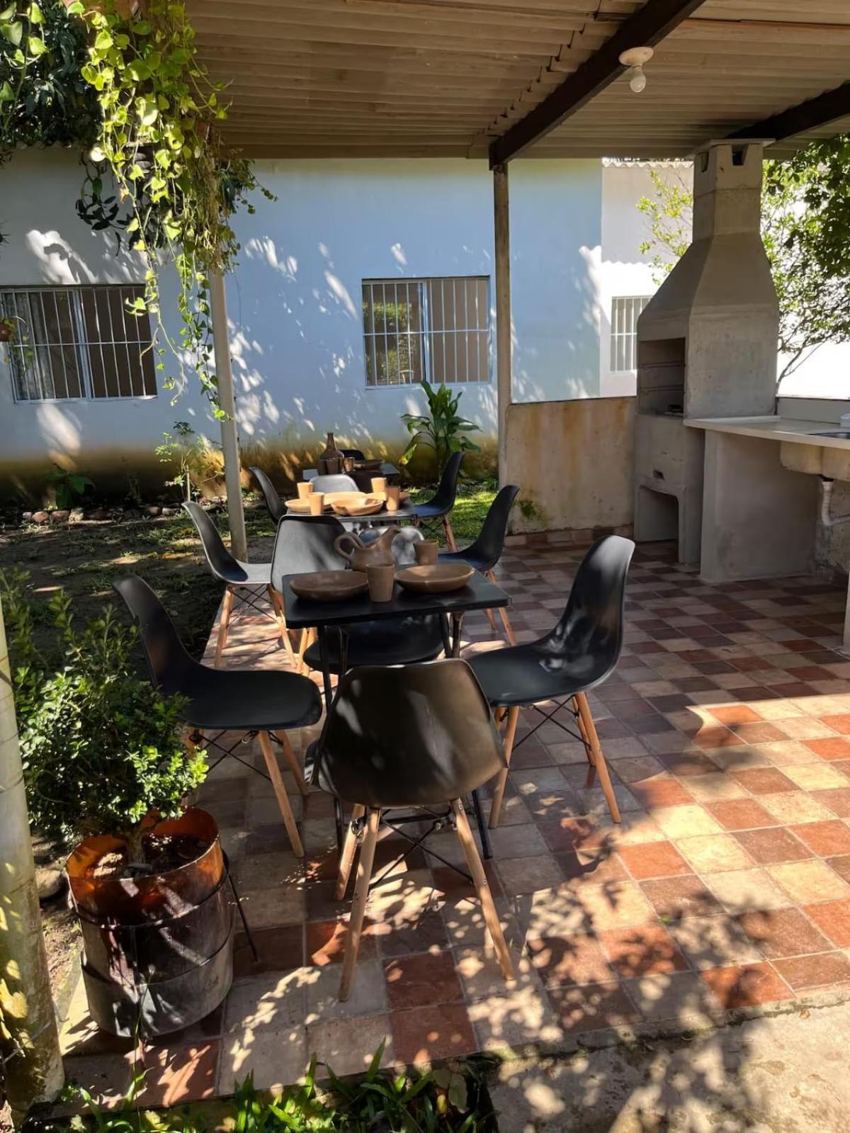 Chacara Completa Com Piscina ,2 Quartos, 20 Pessoas Itariri Exterior photo